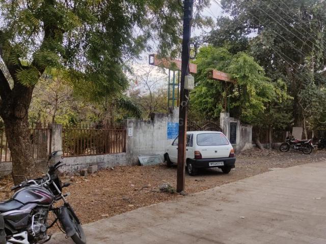 House for sale in Madya