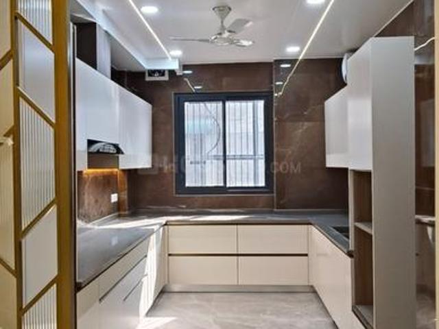 House for sale in North West Delhi, Deri