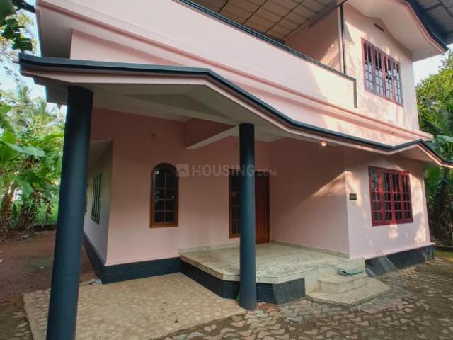 House for rent in Puzhathi, Kannur