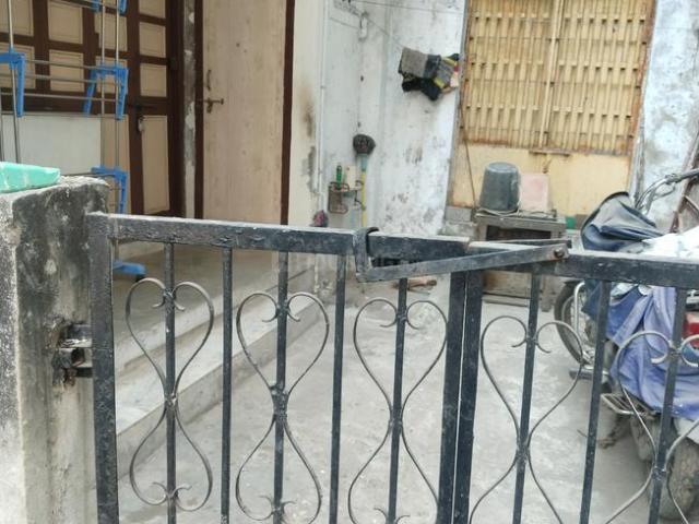House for sale in Ahmadabad, Gujarat