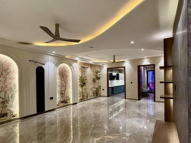 House for sale in West Delhi, Deri
