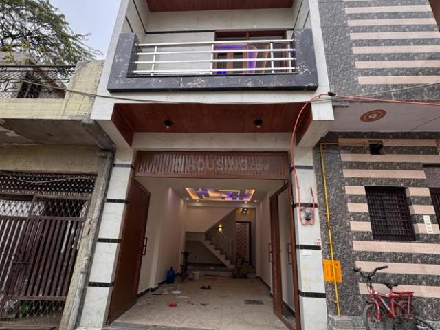 House for rent in West Delhi, Deri