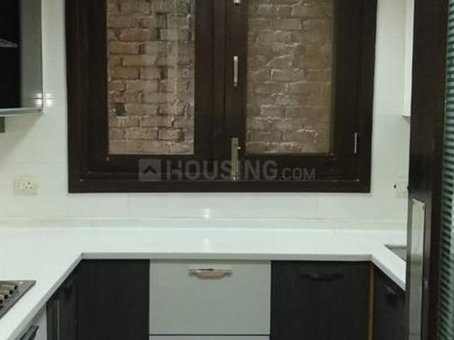 House for rent in Deri