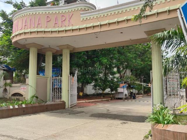 House for sale in Madya