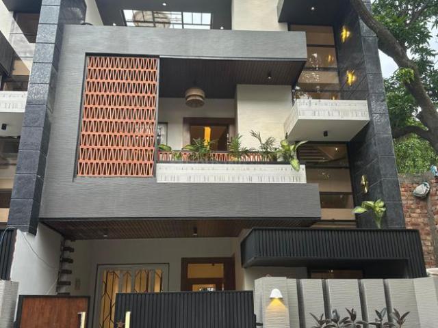 House for sale in Dehra Dun