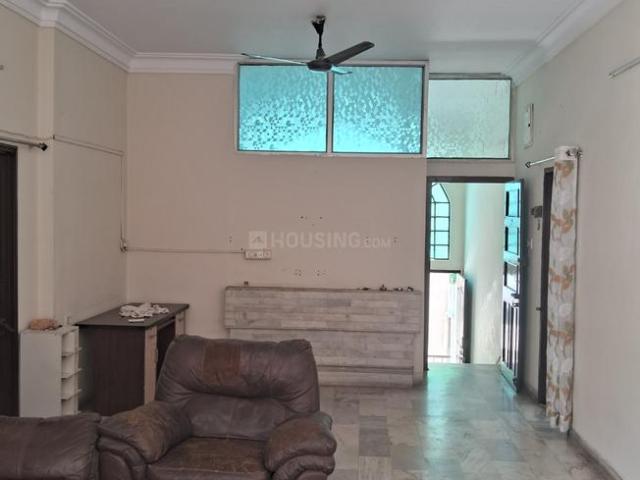 House for rent in Madya