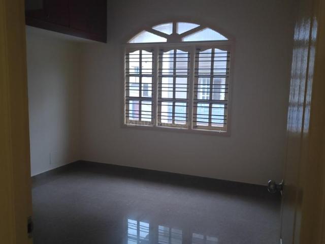 House for rent in Bangalore North, Cox Town - Bangalore