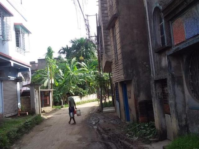 House for sale in Calcutta, West Bengal