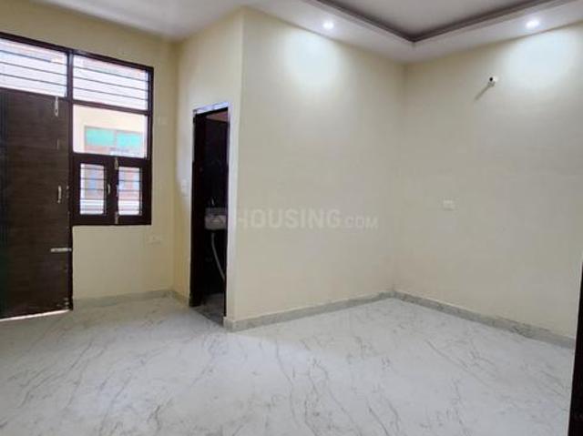 House for sale in Hariana