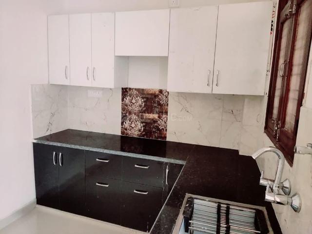 House for sale in Hariana