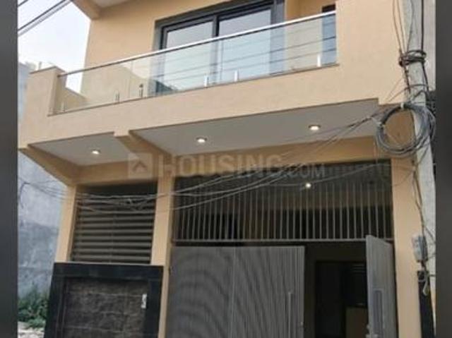 House for sale in Hariana