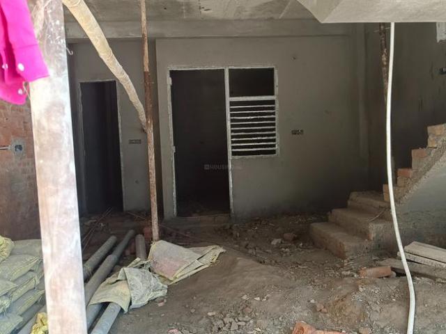 House for sale in Hariana