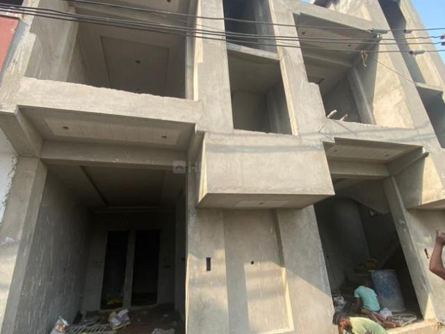 House for sale in Hariana