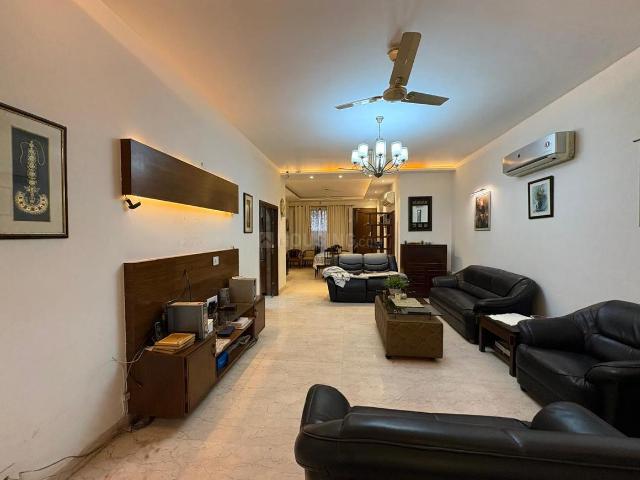 House for sale in Sector 11, Panchkula
