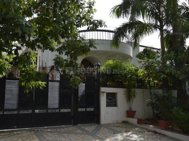 House for rent in Hariana