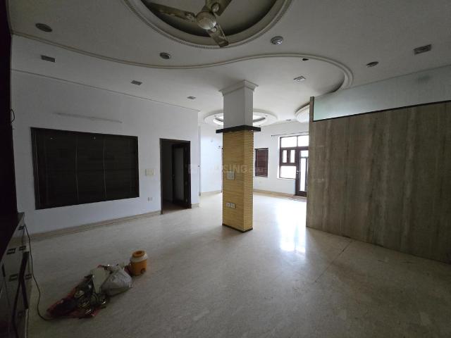 House for rent in Hariana