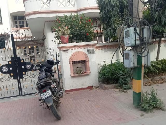 House for sale in Hariana