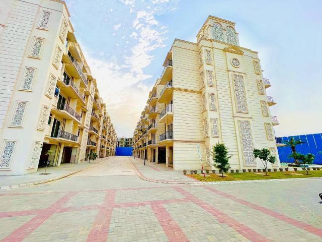 House for sale in Hariana