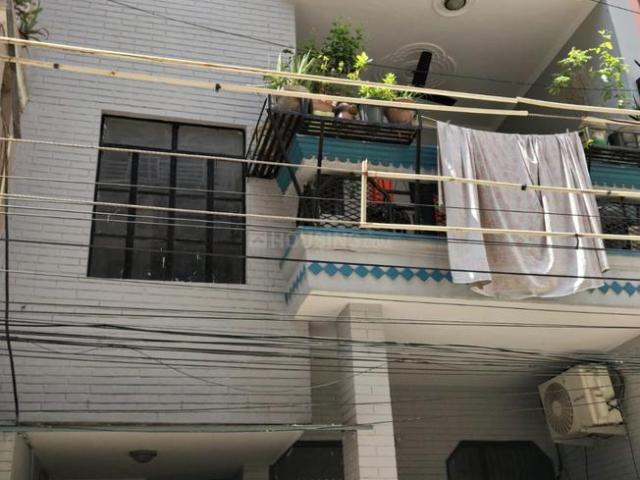 House for sale in Hariana