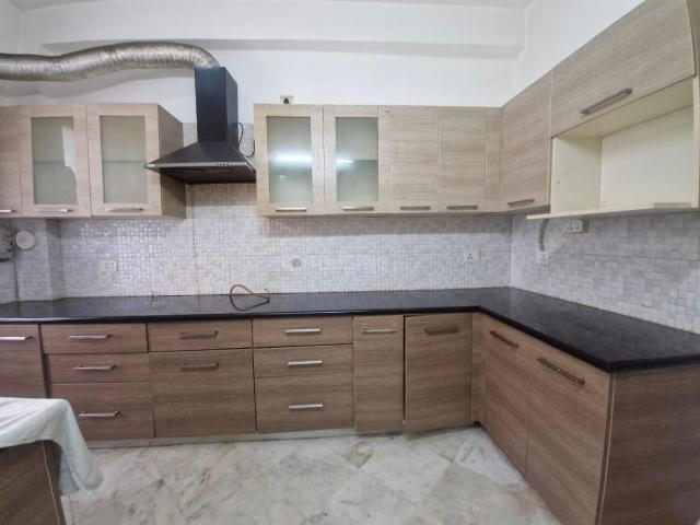 House for rent in Hariana