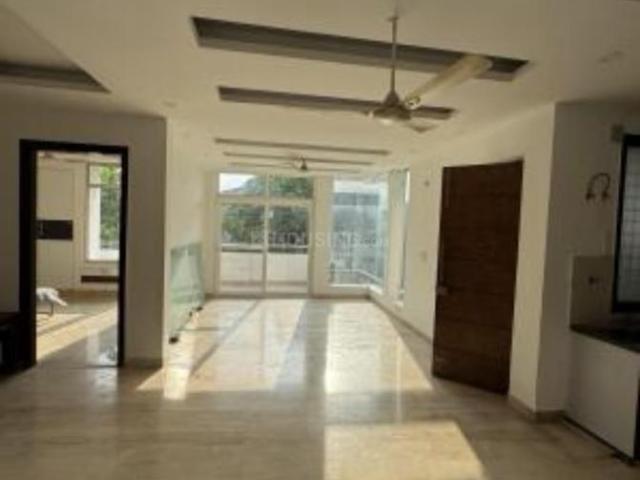 House for rent in Hariana