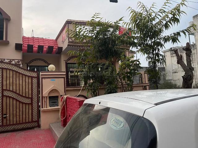 House for sale in Hariana