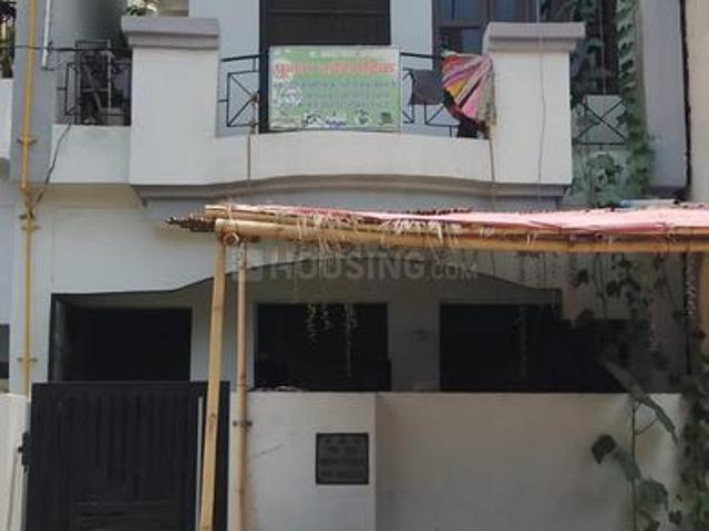 House for sale in Hariana