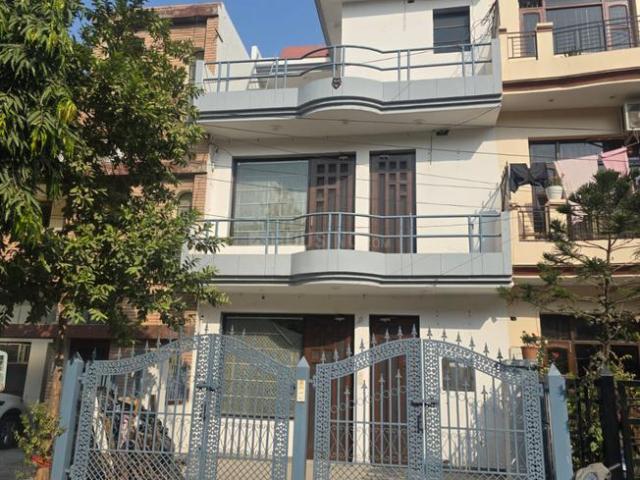 House for sale in Chandigarh, Union Territory Of Chandigarh