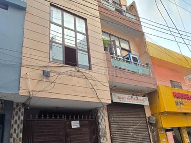 House for sale in Hariana