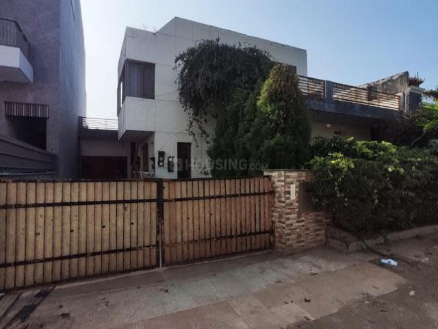 House for sale in Hariana