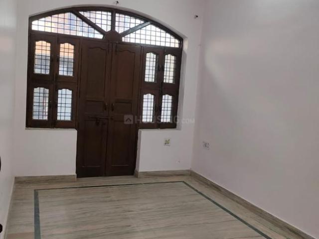 House for sale in Hariana