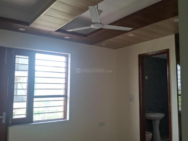 House for sale in Hariana