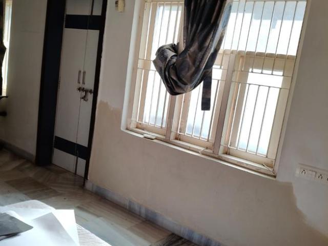 House for rent in Shahibaug - Ahmedabad, Gujarat