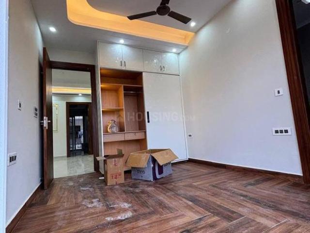 House for rent in Shalimar Bagh, Delhi