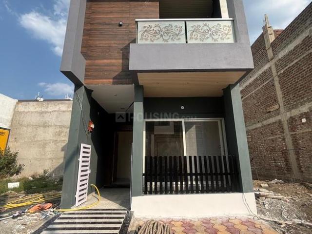 House for sale in Madya