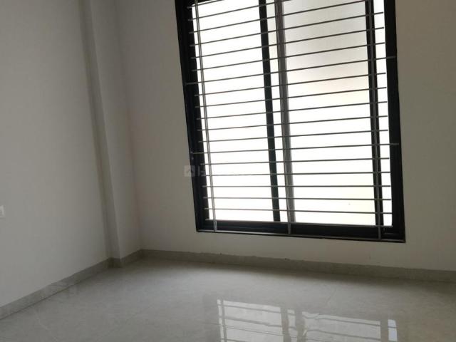 House for sale in Madya
