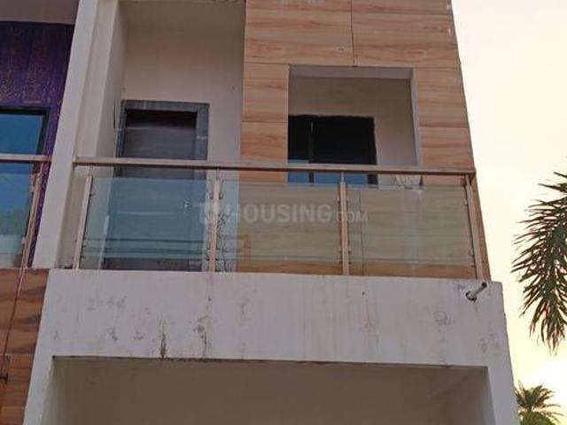 House for rent in Madya