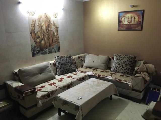 House for rent in Deri