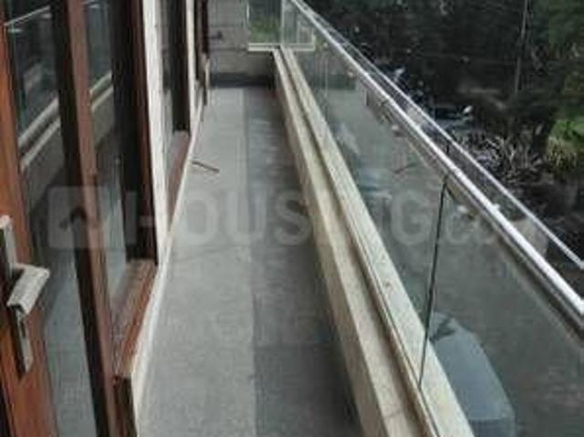 House for rent in Deri