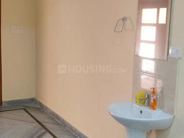 House for rent in Mohanlalganj, Arunachal Pradesh
