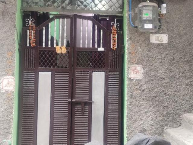 House for sale in North West Delhi, Deri