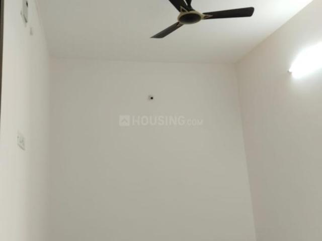 House for sale in Madya