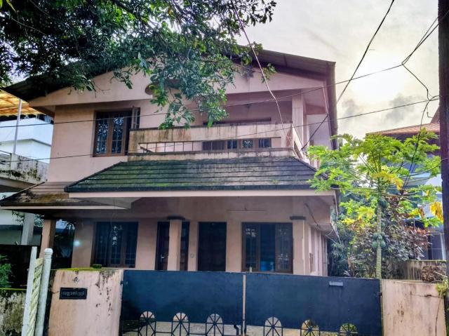 House for rent in Thrippunithura, Kerala