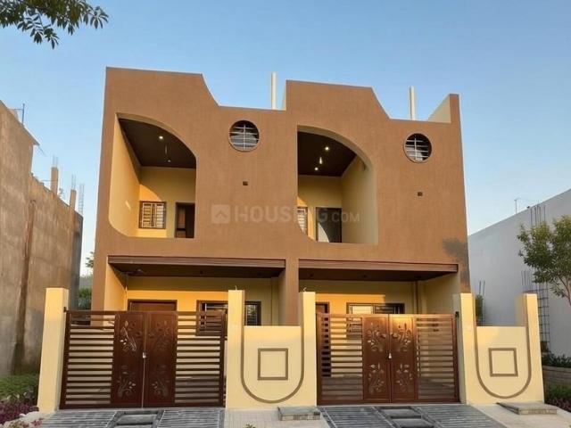 House for sale in Madya