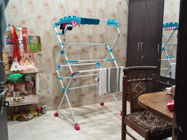 House for sale in West Delhi, Deri