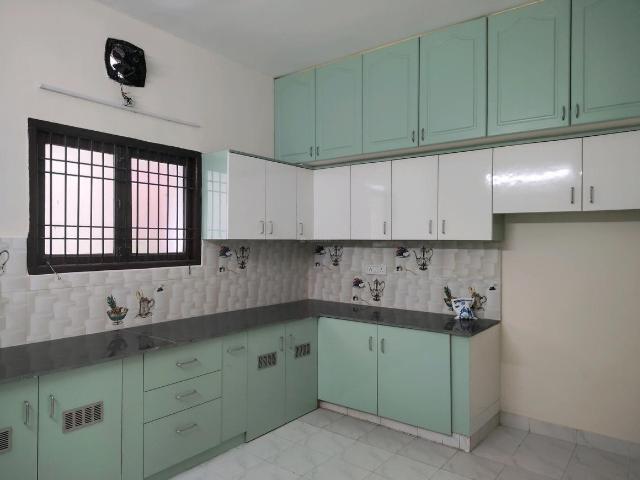 House for sale in Alapakam, Tamil Nadu