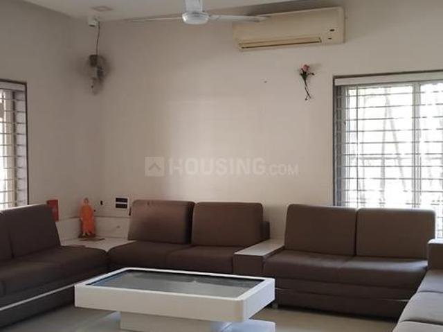 House for rent in Vallabh, Gujarat
