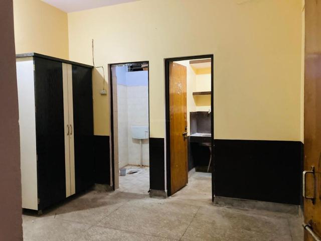 House for rent in Cantonment, Varanasi