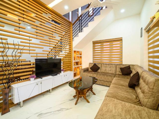 House for rent in Madya