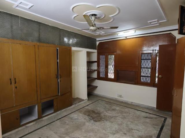 House for rent in West Delhi, Deri